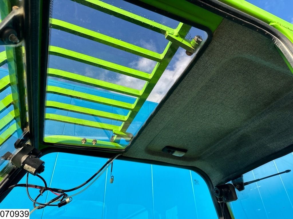 Merlo P35-13