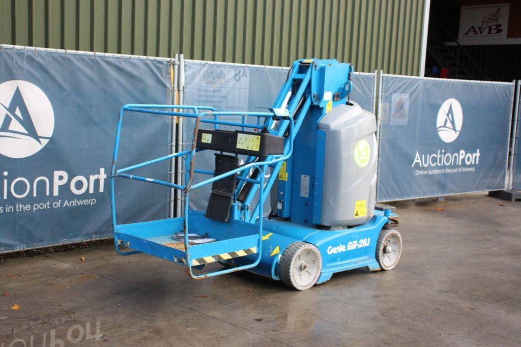 Masthoogwerker Genie GR-26J Elektrisch 9.9m 2016