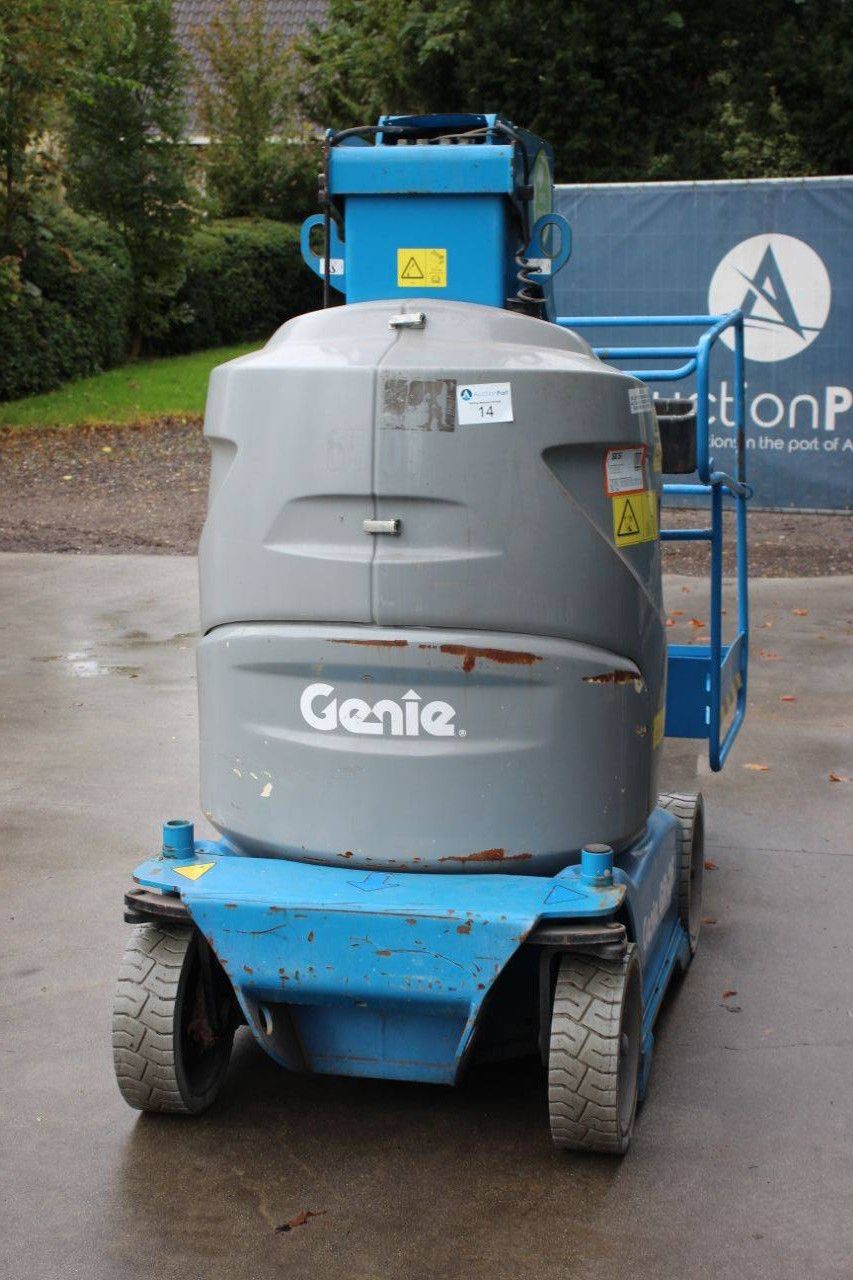 Genie GR-26J Elektrischer Mastlift 9,9 m 2016