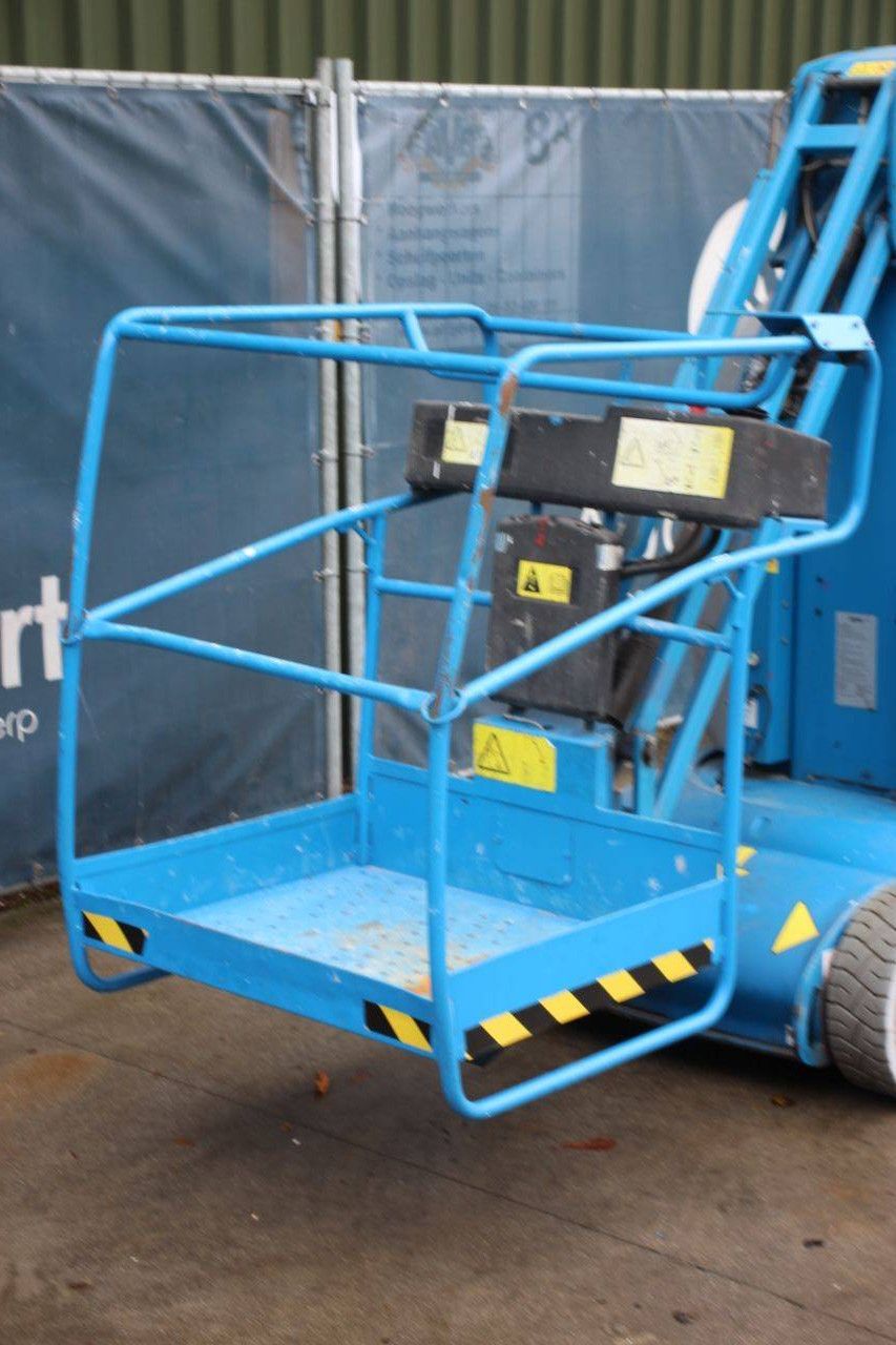 Genie GR-26J Elektrischer Mastlift 9,9 m 2016