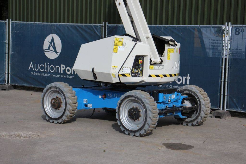 Articulating boom lift JLG H340AJ Diesel 12.33m 2001