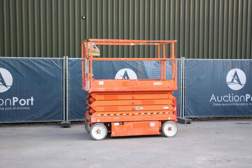 Scherenbühne SkyJack SJ4632 Elektro 11,7m 2015