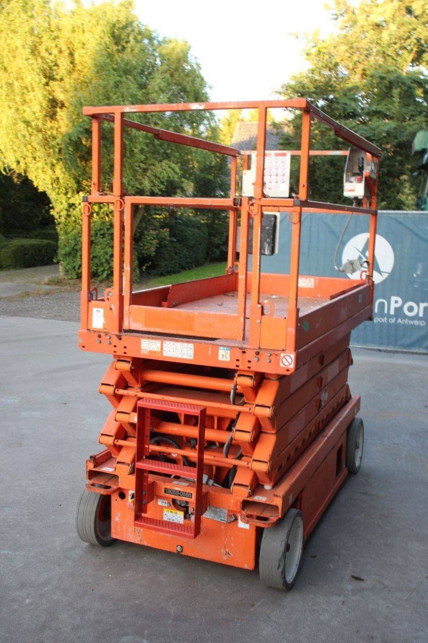 Scherenbühne SkyJack SJ4632 Elektro 11,7m 2015