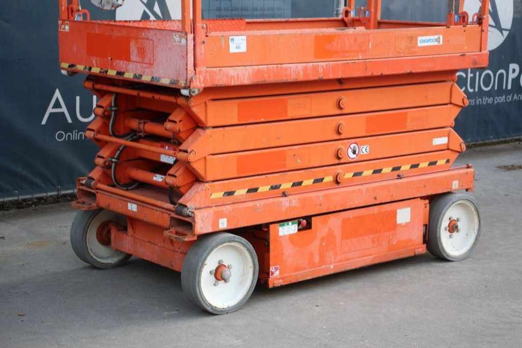 Scherenbühne SkyJack SJ4632 Elektro 11,7m 2015
