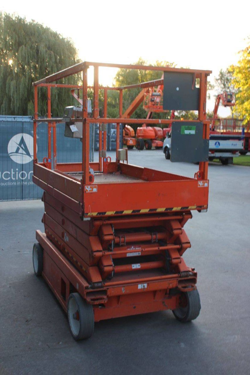 Scissor lift SkyJack SJ4632 Electric 11.7m 2015