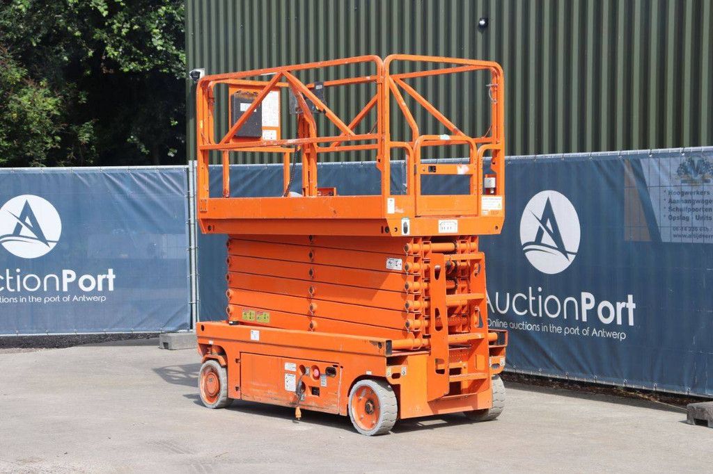 Scissor lift PB PB S140-12EC Electric 13.8m 2015