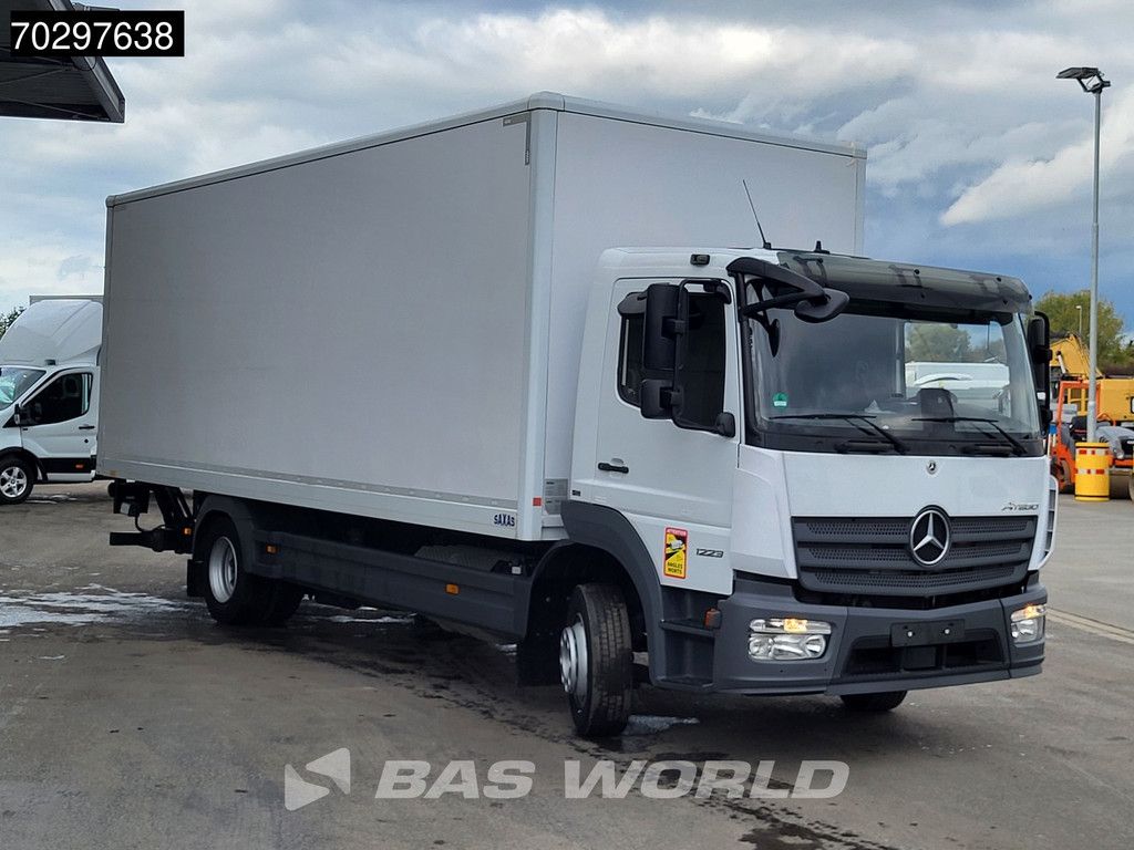 Mercedes Atego 1223 4X2 Ladebordwand Euro 6