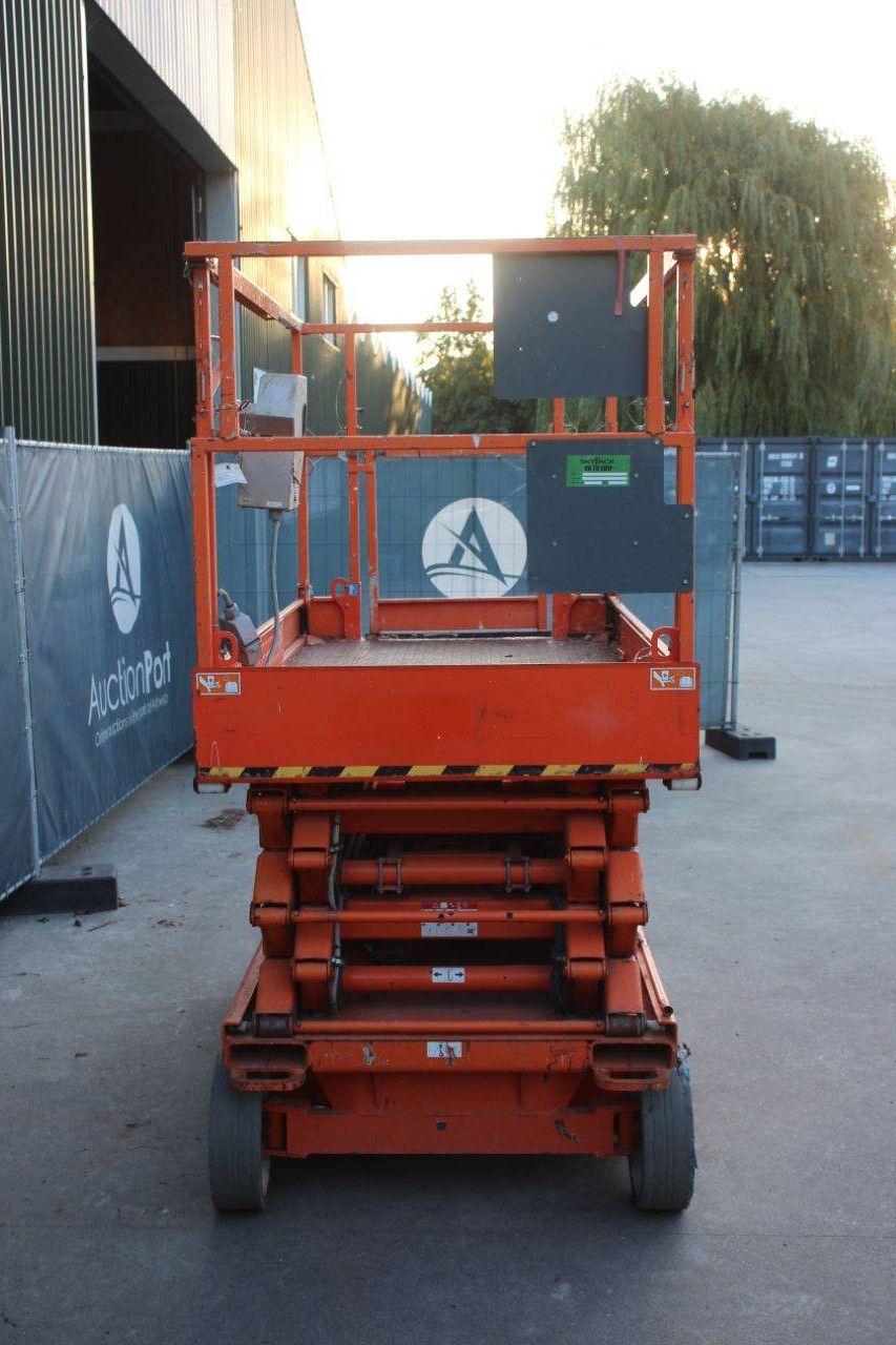 Scissor lift SkyJack SJ4632 Electric 11.7m 2015
