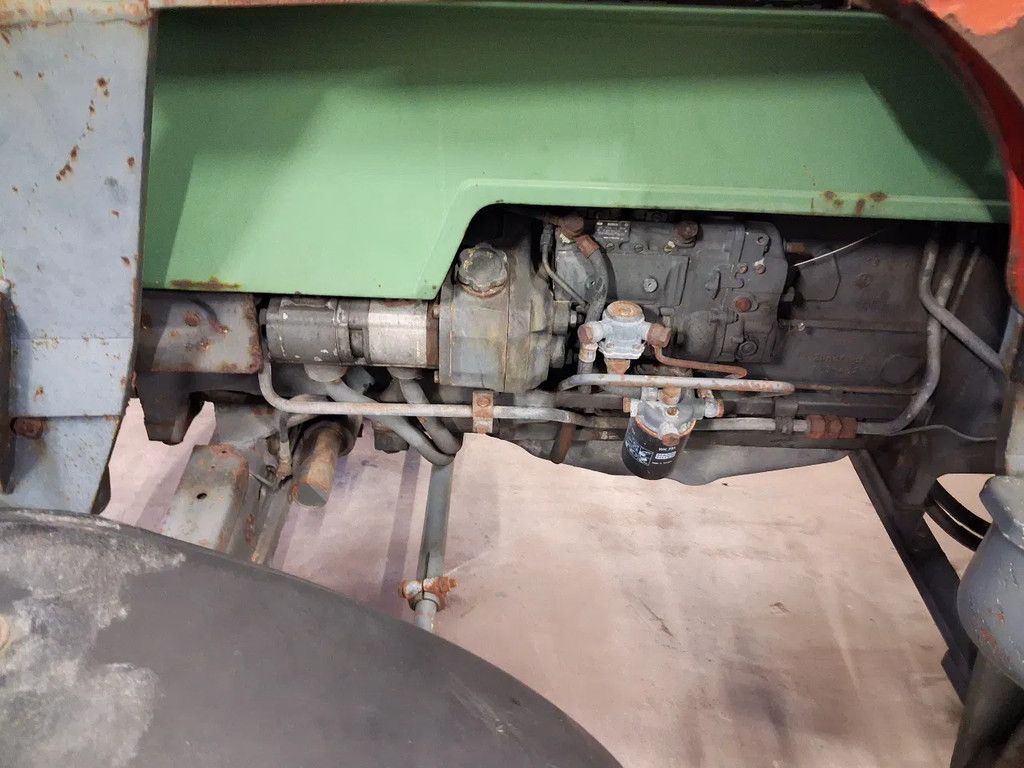 Fendt FARMER 305 LS 40 km met voorlader bak en vork