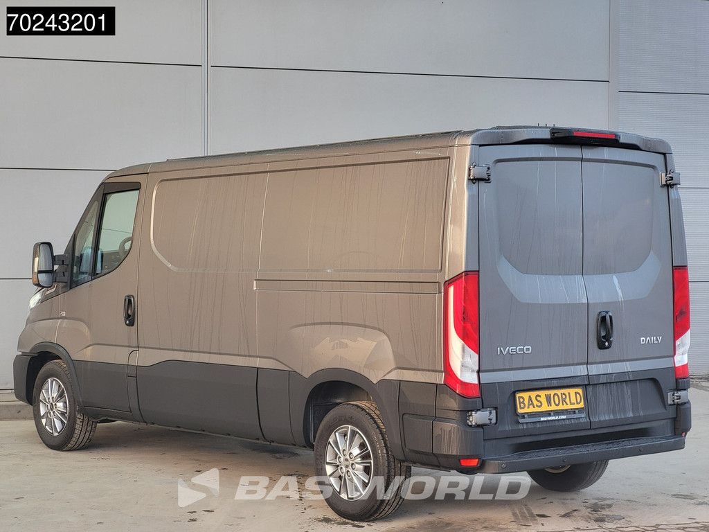 Iveco Daily 35S21 3.0L Automaat 210PK Laag Dak L2H1 2025-Model 3,5t Trekhaak LED Navi ACC Camera Parkeersensoren Euro6 L2 8m3 Klima