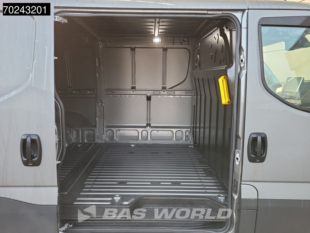 Iveco Daily 35S21 3.0L Automaat 210PK Laag Dak L2H1 2025-Model 3,5t Trekhaak LED Navi ACC Camera Parkeersensoren Euro6 L2 8m3 Klima