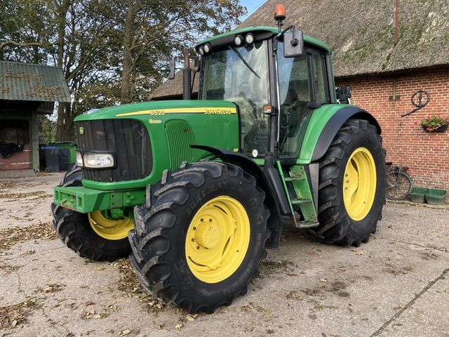 John deere 6520