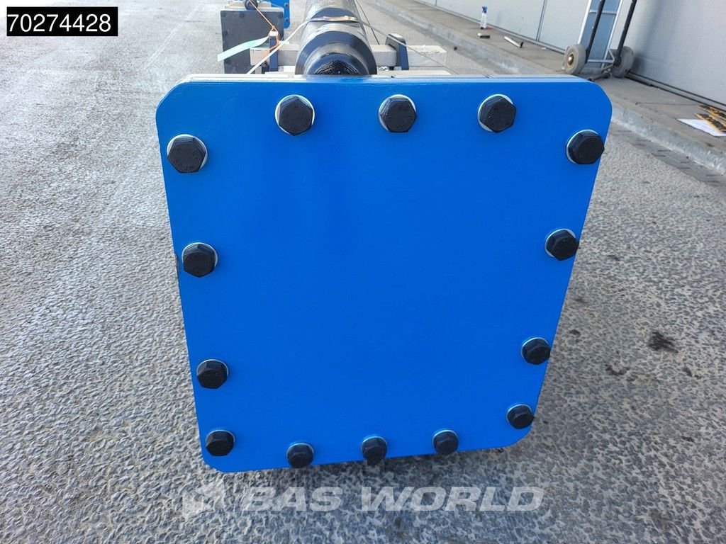 Mustang HM2700 NEW UNUSED - SUITS 22-43 TON