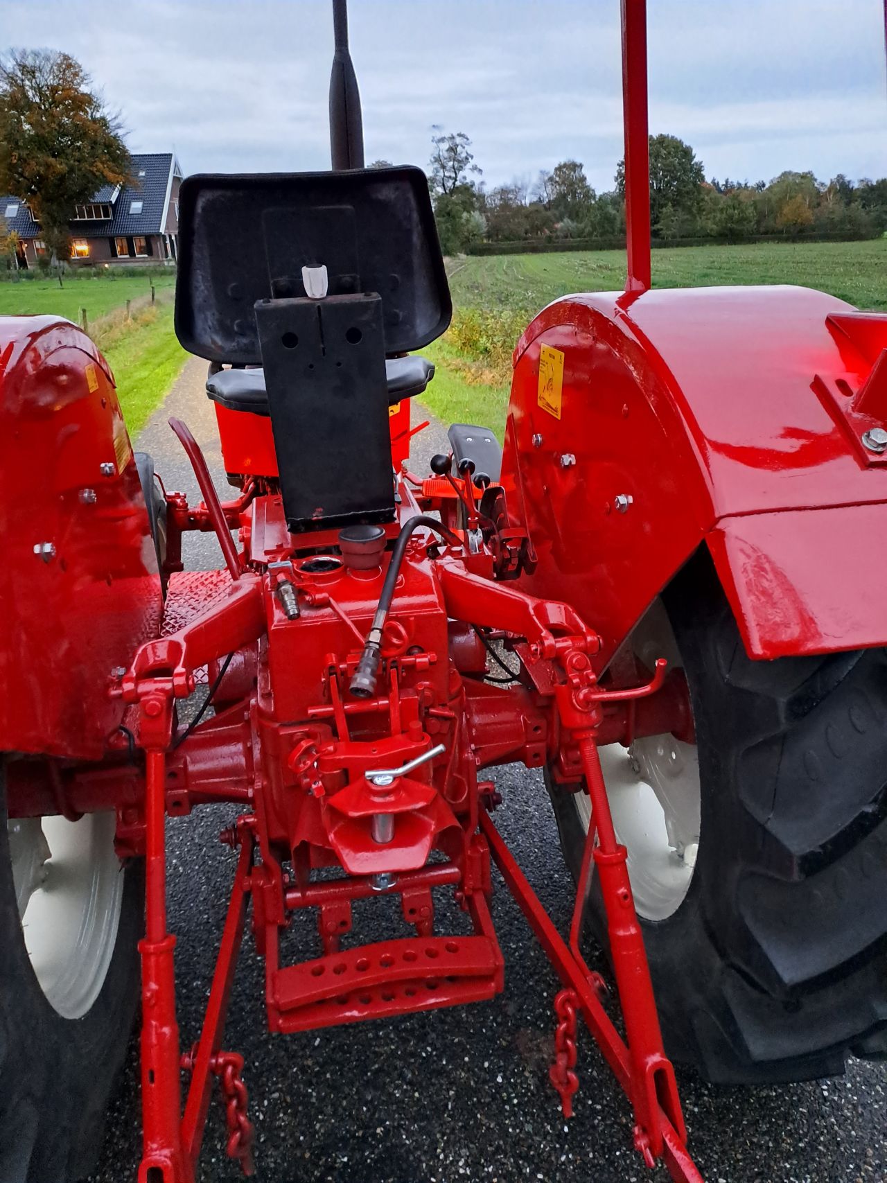 IHC International 633 | refurbished | inruil en transport mogeli