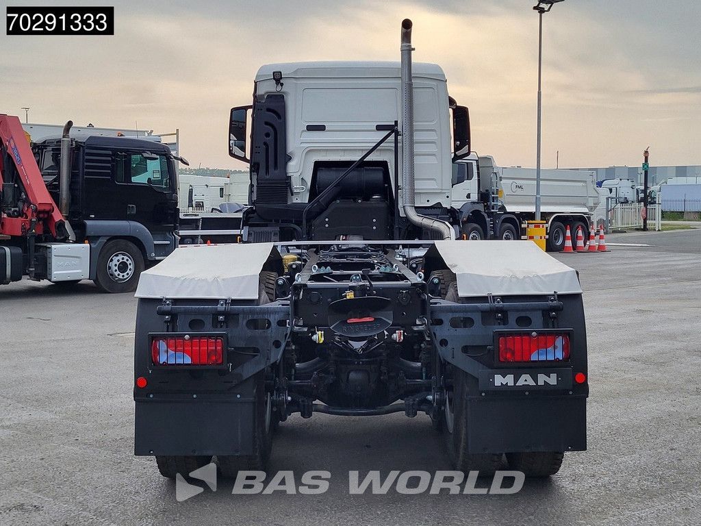 MAN TGS 40.400 6X4 NEW 6x4 chassis PTO Preparation Steelsuspension Big-Axle Automatic Euro 2