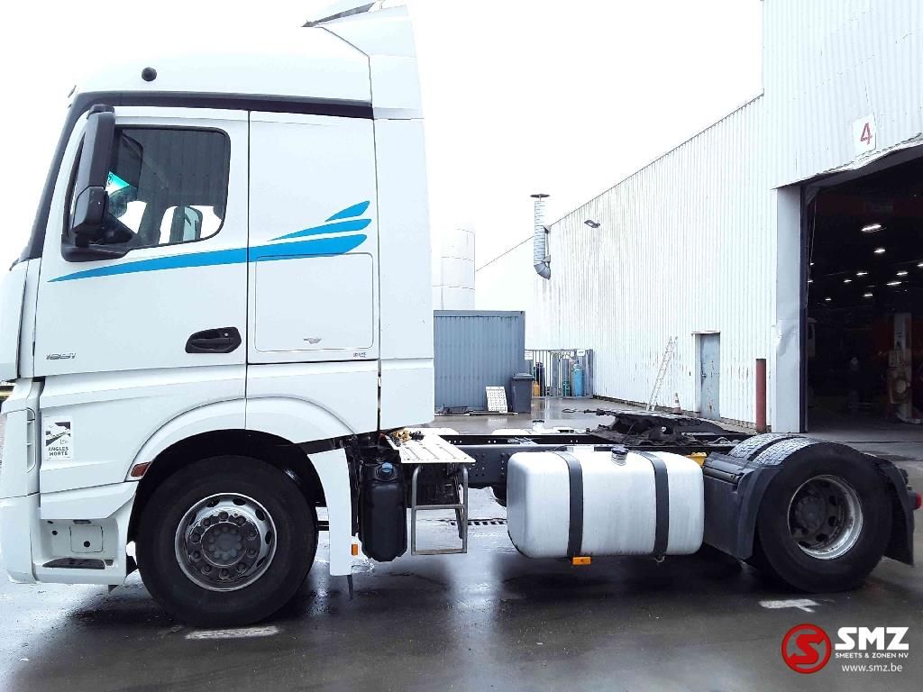 Mercedes Actros 1851 Euro 5 spoilers