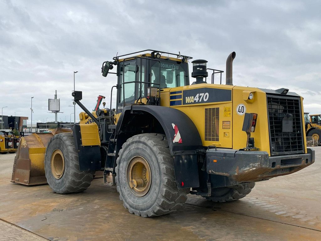 Komatsu WA470-7