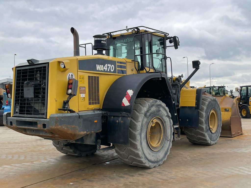 Komatsu WA470-7