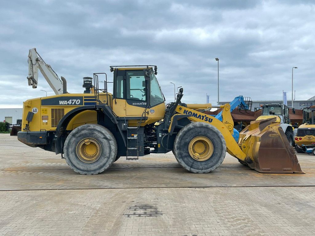 Komatsu WA470-7