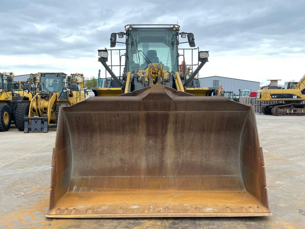 Komatsu WA470-7
