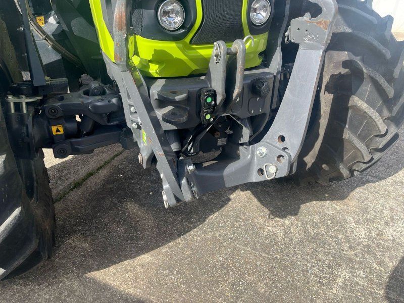 Claas Arion 430 CIS+