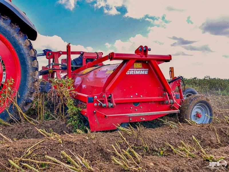 Grimme Tpa 400 4-row haulm tper, row width 75 cm, hydraulic height