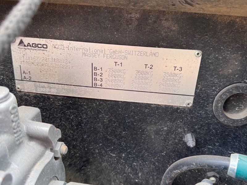 Massey Ferguson 4708