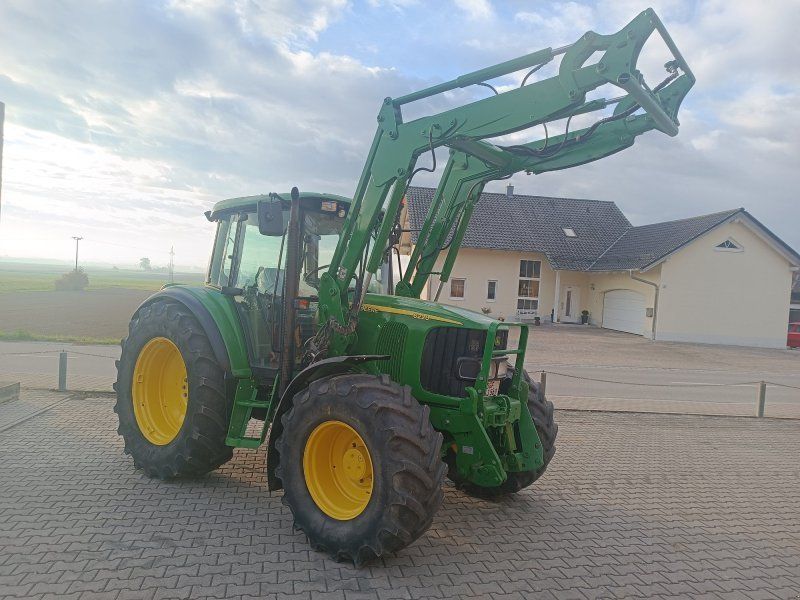 John Deere 6220SE
