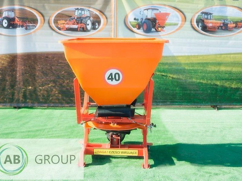 Dexwal rozsiewacz Tajfun 600 H + NH