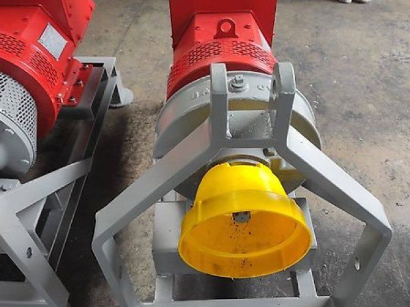 Agregat prądotwórczy Elektro-Jen 25 kVa / 20 kW na WOM z regulac