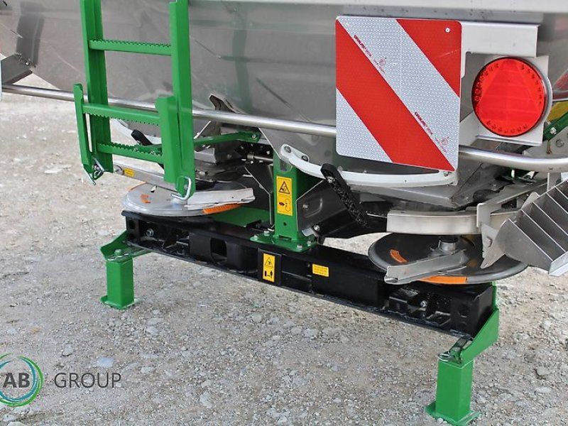 Rozsiewacz nawozów Donder CGSA 3000 Pro