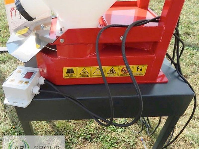 BAGRAMET rozsiewacz poplonów RS 100