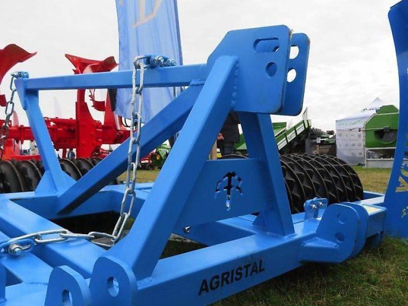 Wałuprawowy Cambridge zawieszany 3 m 500 mm Agristal WUC