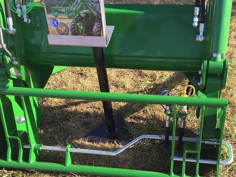 Hydrometal ładowacz czołowy AT-40