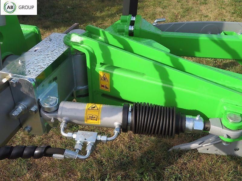 Bomet pług obracalny LEO 5 (4+1) U052/3