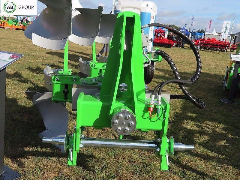 Bomet pług obracalny LEO 5 (4+1) U052/3