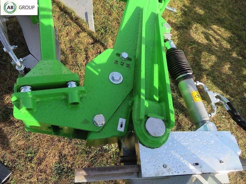 Bomet pług obracalny LEO 5 (4+1) U052/3