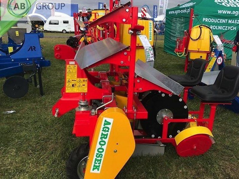 Agro sadzarka kubeczkowa dwurzędowa S237/3