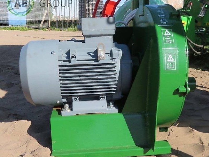 M-rol rozdrabniacz bijakowy ssąco-tłoczący H122 (11kW)