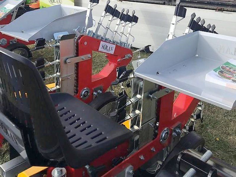 Sadzarka półautomatyczna chwytakowa 2 rzędowa Solan S241-R