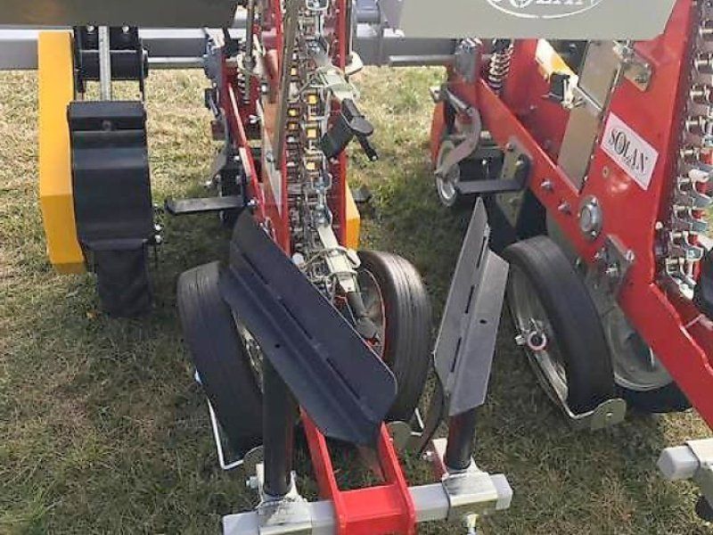 Sadzarka półautomatyczna chwytakowa 2 rzędowa Solan S241-R