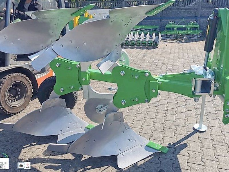 Bomet pług obracalny Leo U063