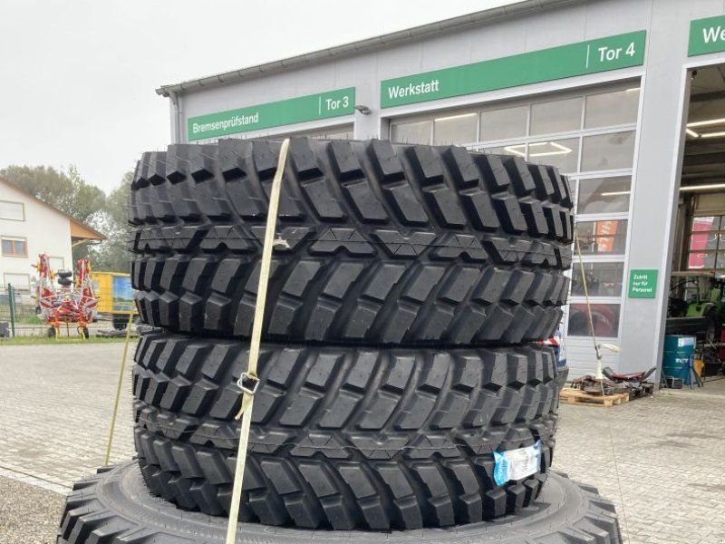 2X 460/65R 24 Nokian TRI 2