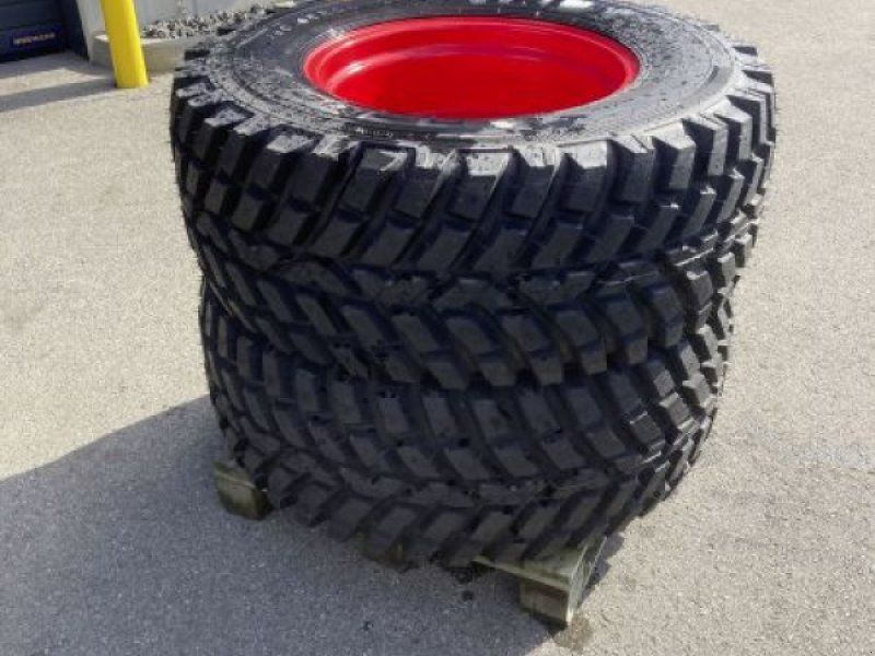 2X 460/65 R24 Nokian