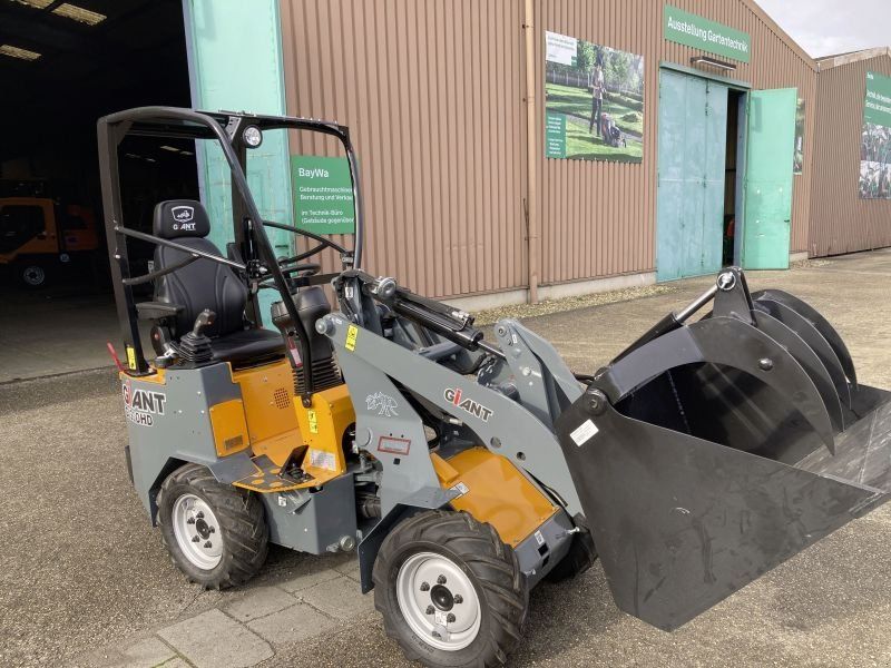Giant G 1200