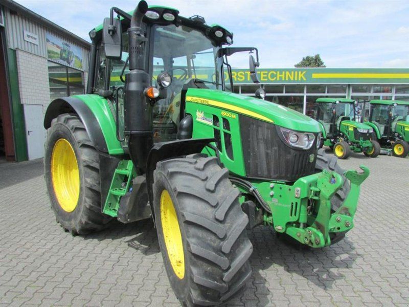 John Deere 6100M  AQ+40