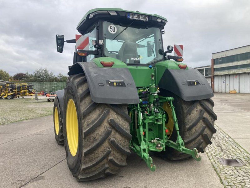 John Deere 7R350