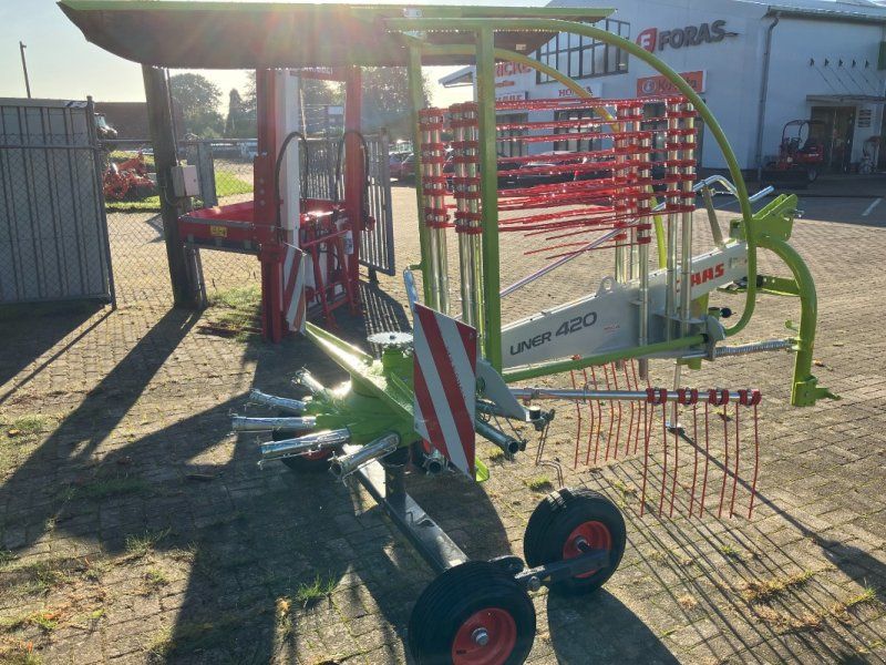 Claas Liner 420