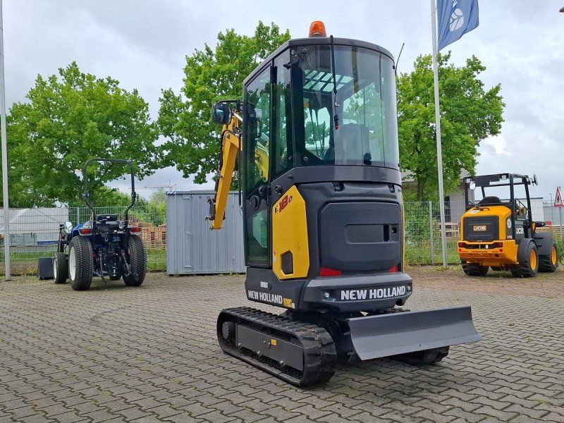 New Holland E18 D // Eurocomach