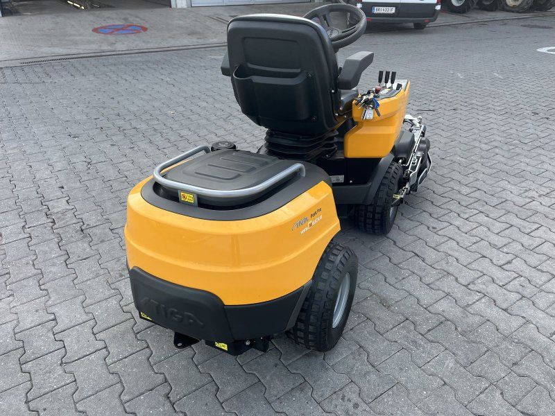 Stiga Park Pro 900AWX Mähdeck + Schneefräse